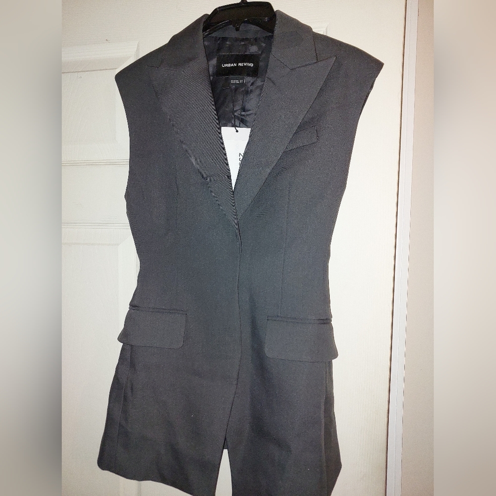 Urban Revivo Charcoal Sleeveless Blazer/Vest - Picture 6 of 7